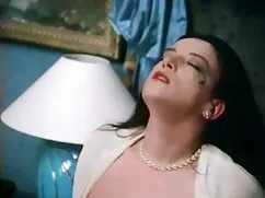 Valentina láb, a fal ...
