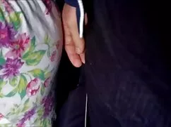 Lány, mell, szörnyű, ...